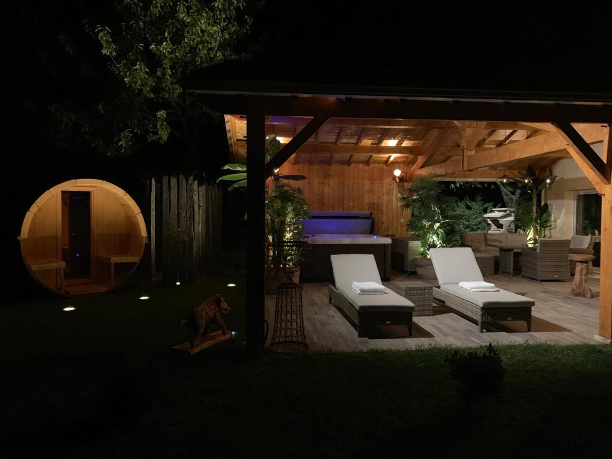Le Refuge Des Epicuriens Eymet Exterior foto